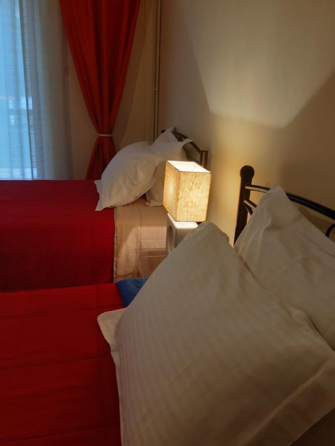 Elegante Apartamento Centrale Trikala  Exterior photo